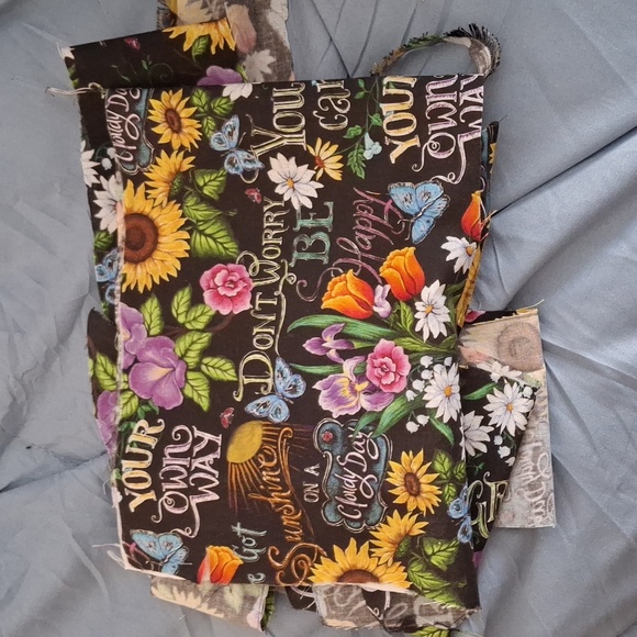 Colorful Fabric Scrap Bundle - Picture 5 of 5